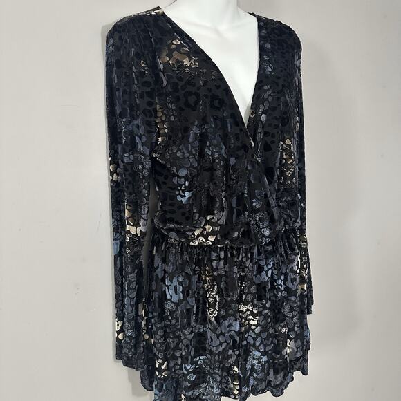 Honey Punch Whimsigoth Romper Large Velvet Burnout Fairy Long Sleeve Romantic US - Picture 3 of 11